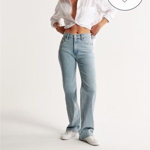 Abercrombie and Fitch High Rise 90s Relaxed Jean